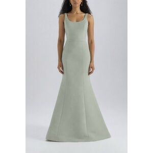 NEW Amsale Bentley Gown in the color “Moss” (sage green) | NWT
